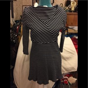 Black & White Striped Criss Cross Dress 3/4 Sleeves Skater Style Small E.C.